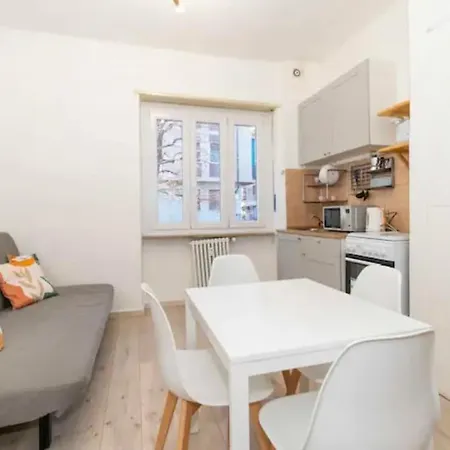 Flat, Strategic Position Apartment *