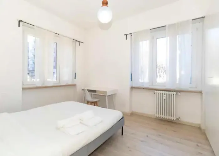 Appartement Flat, Strategic Position